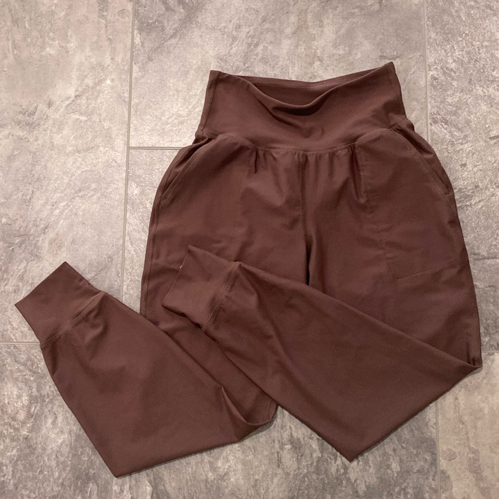 Old Navy Active Powersoft High Rise Jogger